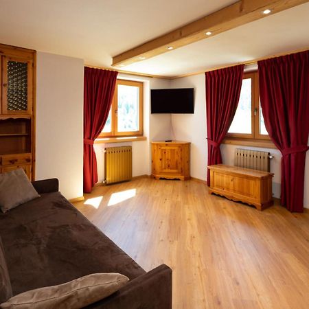 Ferienwohnung Casa Marcos Livigno Exterior foto
