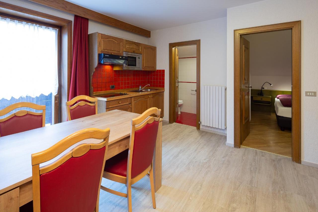 Ferienwohnung Casa Marcos Livigno Exterior foto