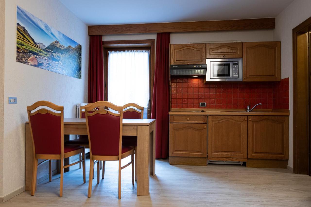 Ferienwohnung Casa Marcos Livigno Exterior foto
