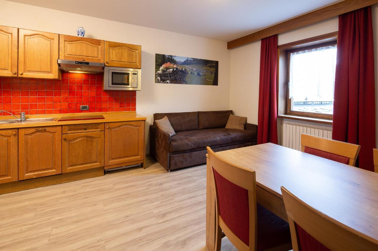 Ferienwohnung Casa Marcos Livigno Exterior foto